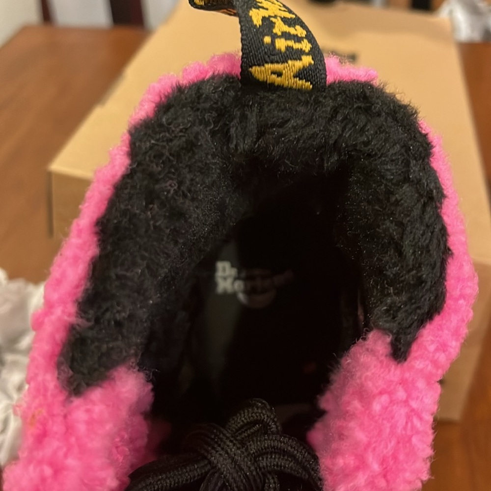 Dr. Martens Air Wair 1460 Pascal Boots Clash Pink 27822682 Womens Size 8 - Picture 13 of 16